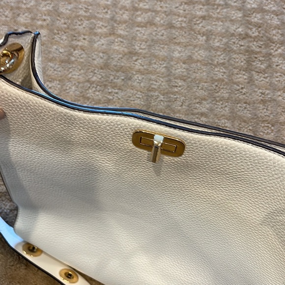 Michael Kors shoulder bag, white leather. Perfect Condition! - Picture 9 of 11